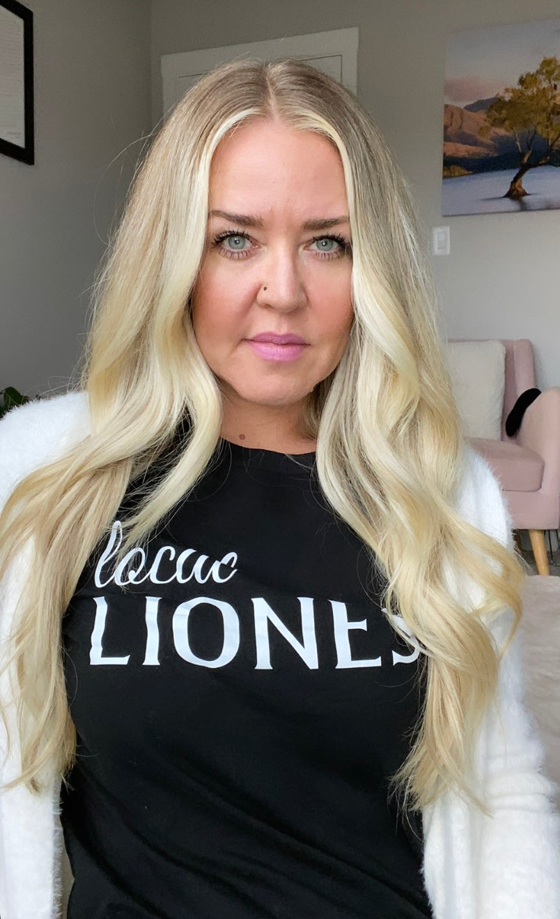 'local LIONESS' tee